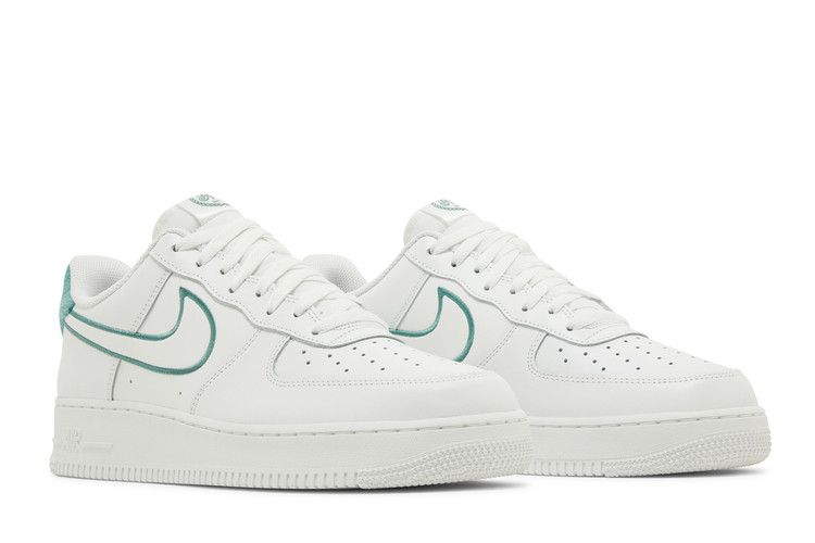 Nike Air Force 1 Low Resort and Sport