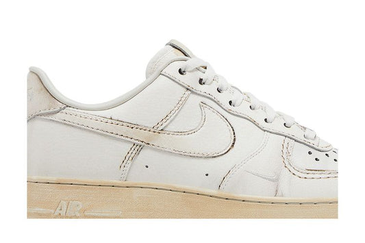Nike Air Force 1 Low .SWOOSH Dirty Triple White