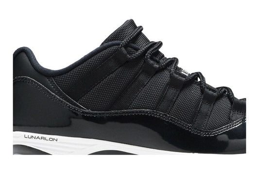 Jordan 11 Retro Low Cleat Black