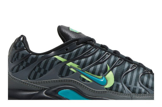 Nike Air Max Plus Champions League