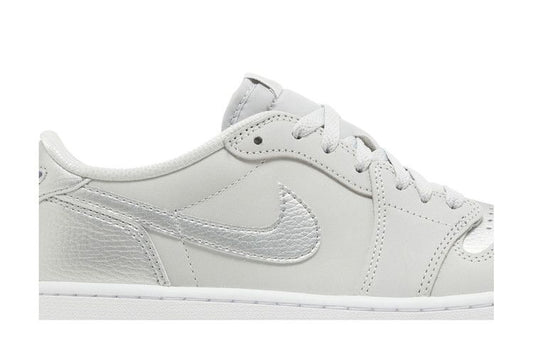 Jordan 1 Low OG Metallic Silver