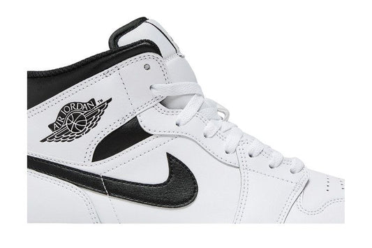 Jordan 1 Mid Reverse Panda