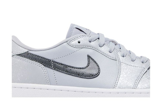 Jordan 1 Retro Low Golf Wolf Grey Gum