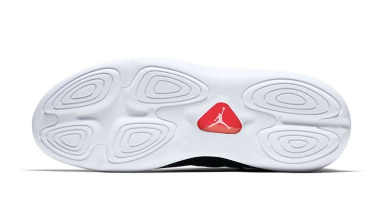 Jordan Fly 89 Black White