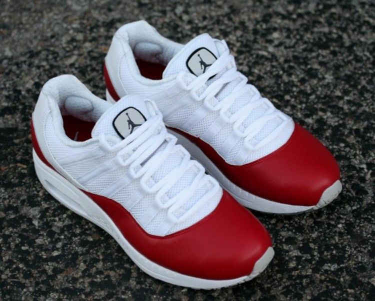 Jordan CMFT Viz Air 11 Candy Cane