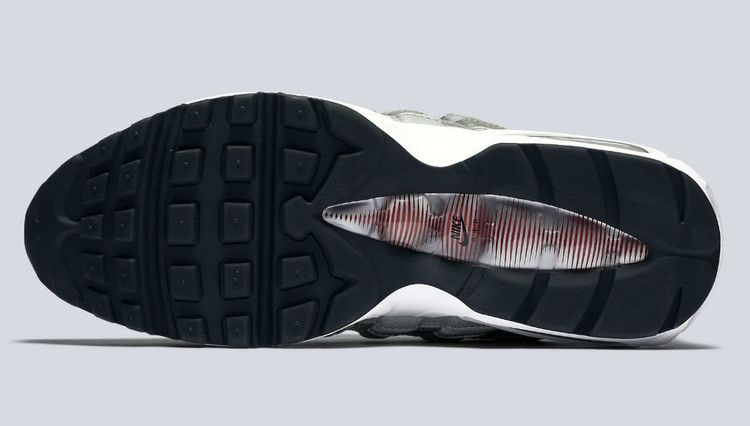 Nike Air Max 95 Silver Bullet