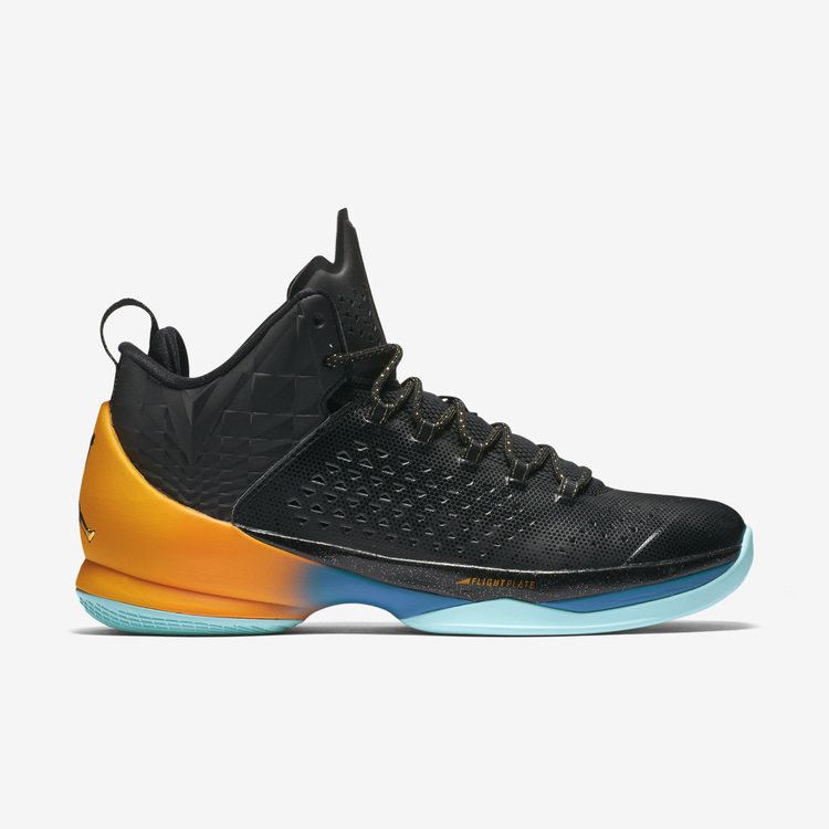 Jordan Melo M11 Black/Metallic Gold-Bright Ctrs-Lsr