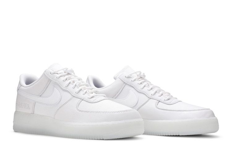 Nike Air Force 1 Low Gore-Tex Triple White