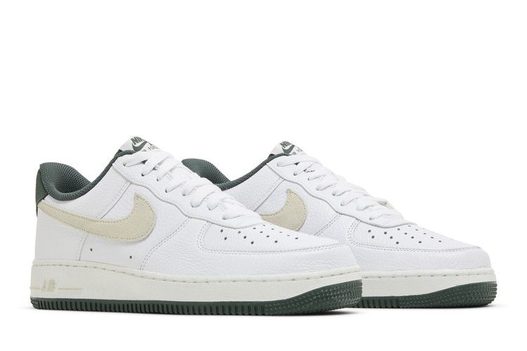 Nike Air Force 1 Low '07 LV8 Vintage Green