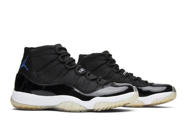 Jordan 11 Retro Space Jam (2009)