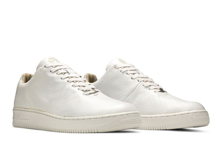 Nike Air Force 1 LTD Triple White