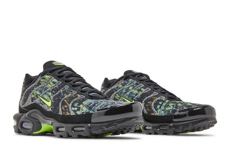 Nike Air Max Plus Sustainable Black Volt