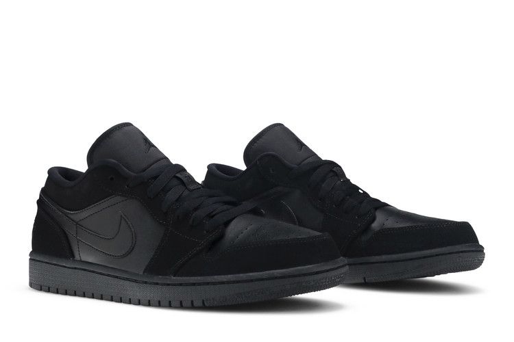 Jordan 1 Retro Low Triple Black