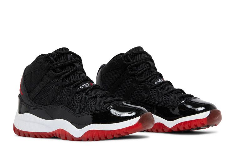 Jordan 11 Retro Playoffs (2012) (PS)