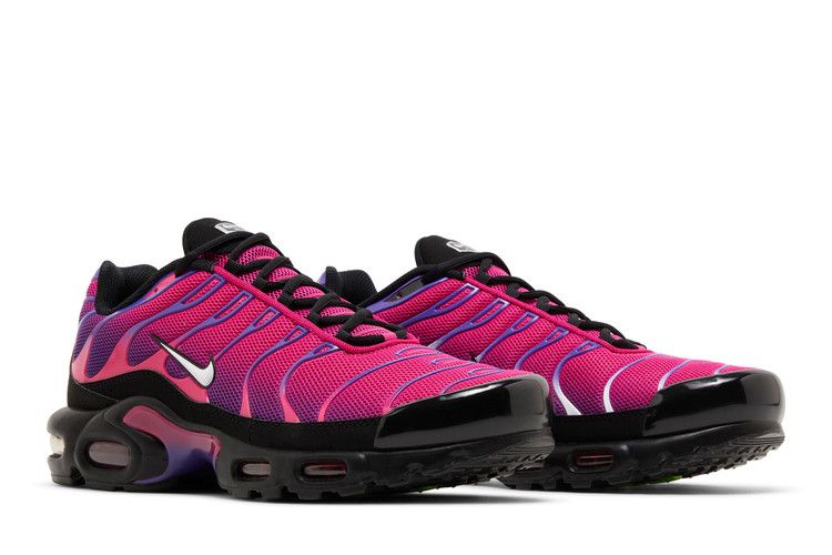 Nike Air Max Plus Rebellious Air Fireberry
