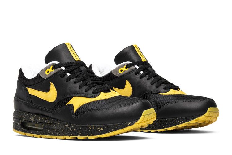 Nike Air Max 1 Livestrong