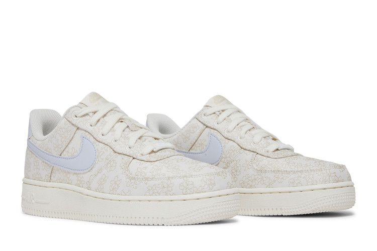 Nike Air Force 1 Low '07 SE Jacquard Floral Embroidery (Women's)