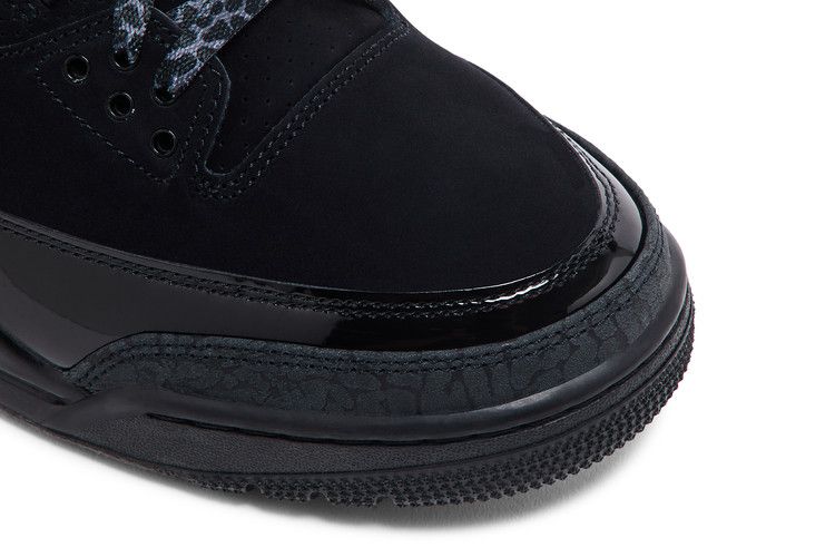 Jordan 3 Retro Black Cat (2025)