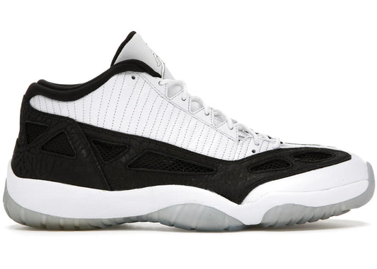 Jordan 11 Retro Low IE White/Black (2011)