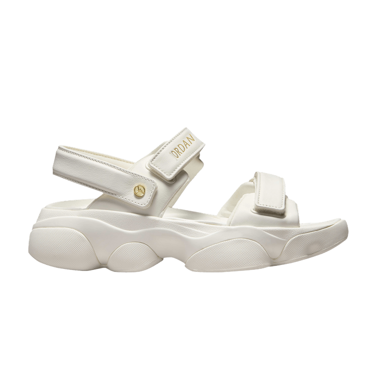 Jordan Deja Sail Metallic Gold (Women's)