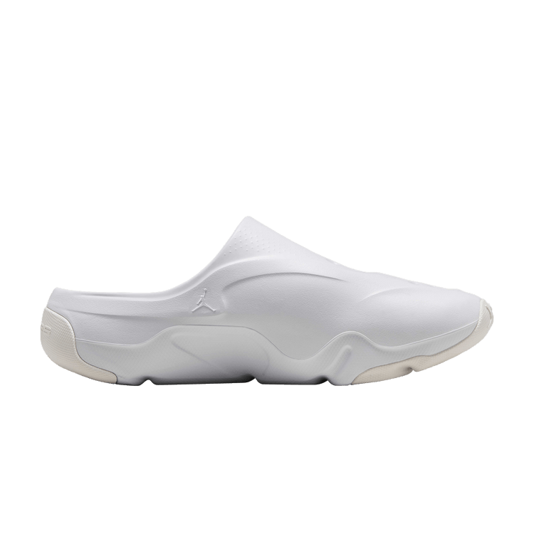 Jordan Roam White Sail