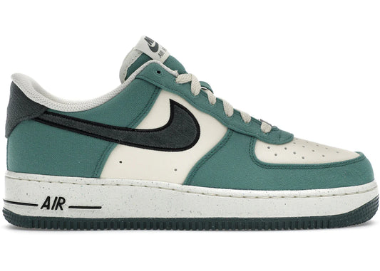 Nike Air Force 1 '07 Vintage Green