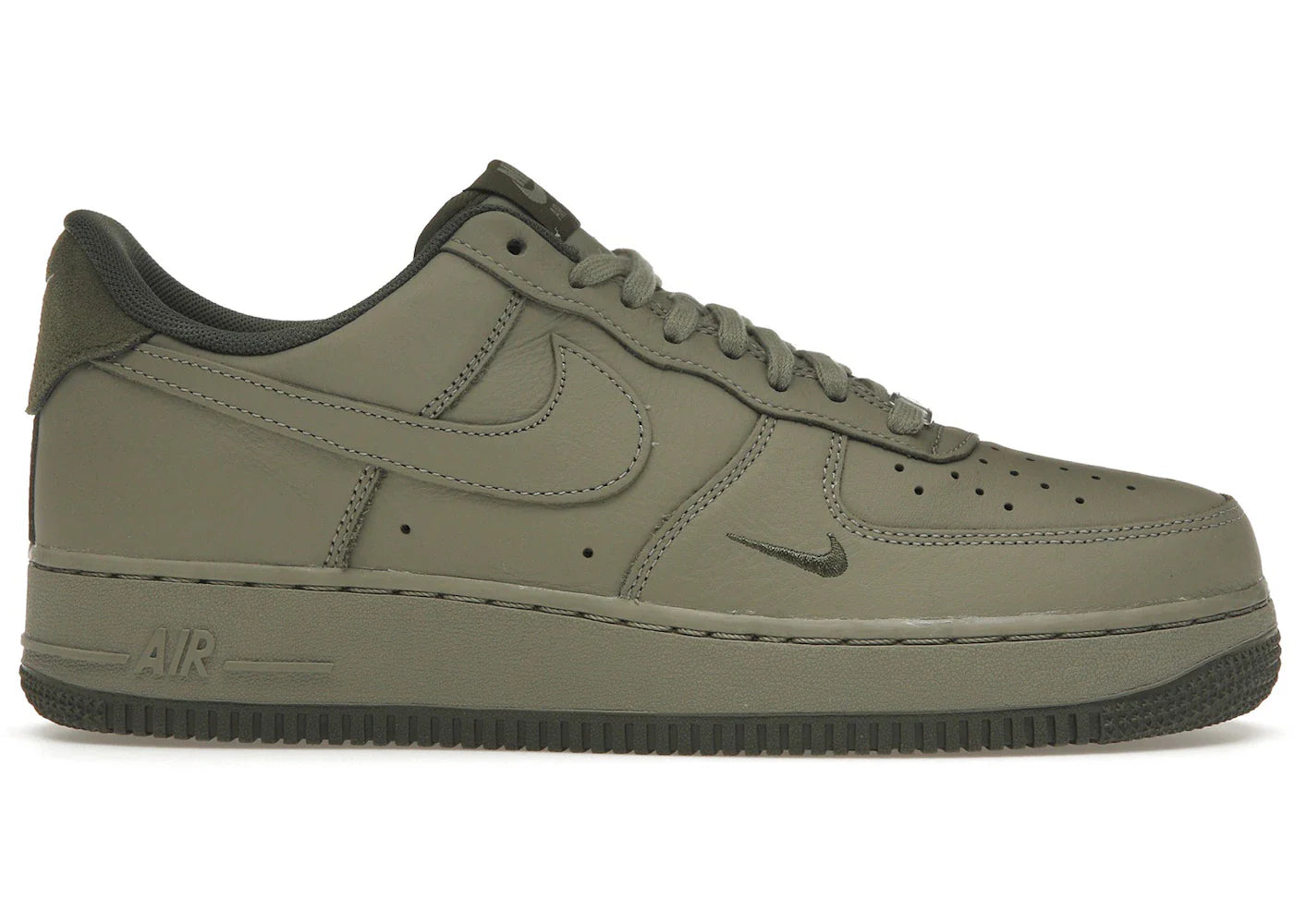Nike Air Force 1 Low '07 LV8 Light Army Cargo Khaki
