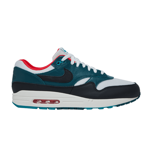 Nike Air Max 1 LeBron James Liverpool F.C.