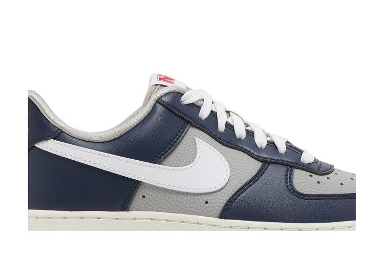 Nike Air Force 1 Low '07 SE Be True to Her School (Women's)