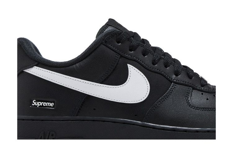 Nike Air Force 1 Low Supreme Black White