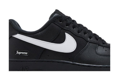 Nike Air Force 1 Low Supreme Black White