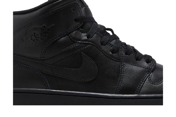 Jordan 1 Mid Triple Black