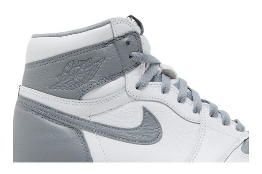 Jordan 1 Retro High OG Stealth