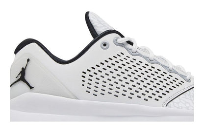Jordan Trainer ST G White Wolf Grey