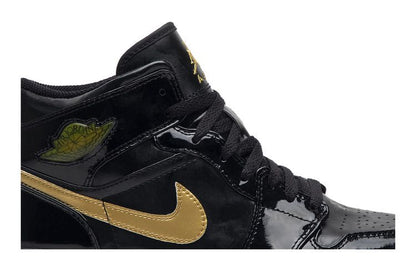 Jordan 1 Retro Black Metallic Gold (2003)