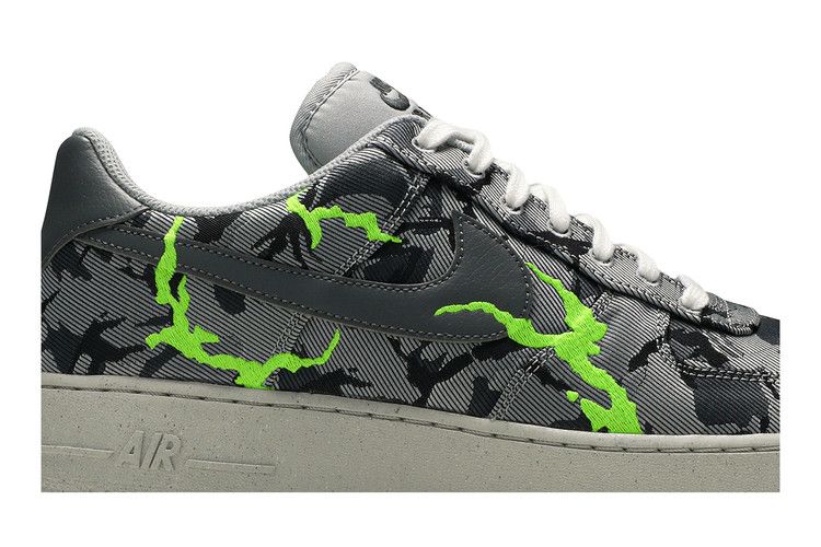 Nike Air Force 1 Low '07 LX Light Smoke Grey Camo Embroidery