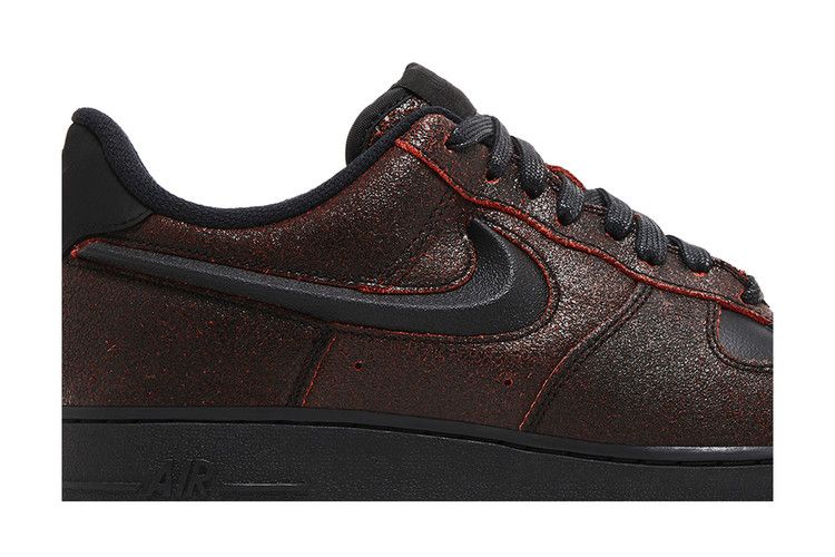 Nike Air Force 1 Low Retro QS Halloween Skull