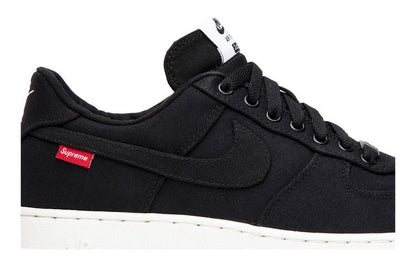 Nike Air Force 1 Low Supreme Black