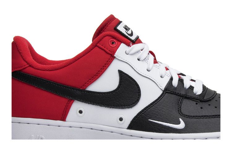 Nike Air Force 1 Low Black Toe (Mini Swoosh)