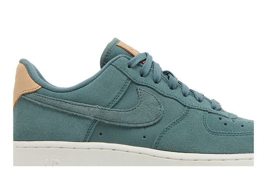 Nike Air Force 1 Low Hasta (Women's)