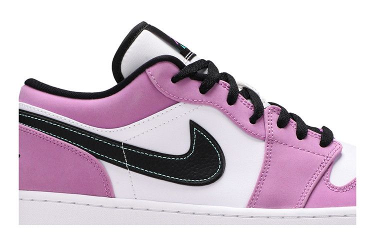 Jordan 1 Low SE Violet Shock White Black