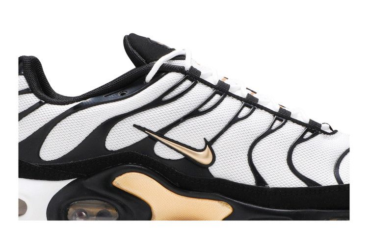 Nike Air Max Plus White Black Metallic Gold
