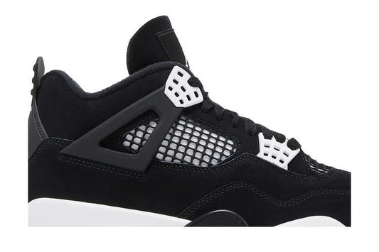 Jordan 4 Retro White Thunder