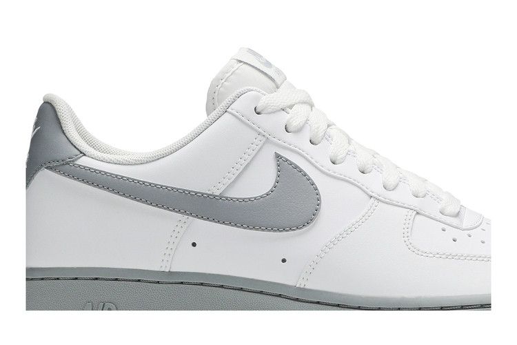 Nike Air Force 1 07 White Grey Sole