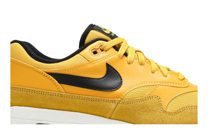 Nike Air Max 1 University Gold