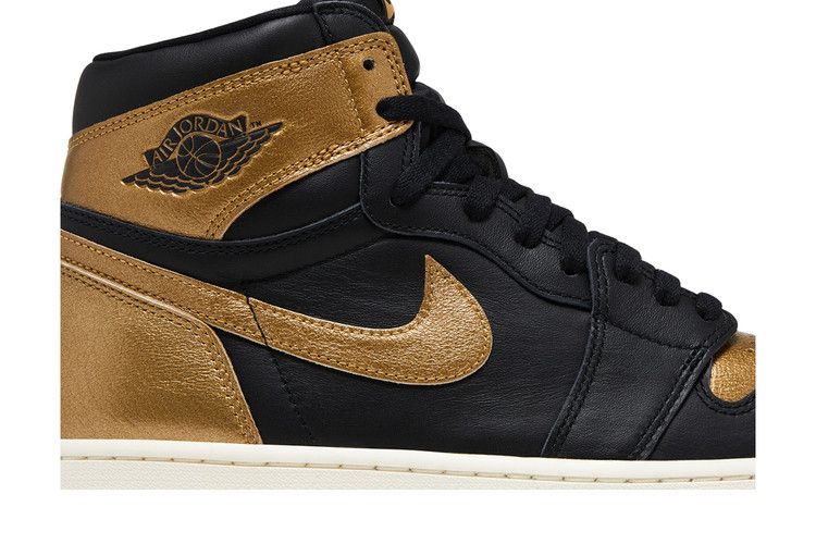 Jordan 1 Retro High OG Black Metallic Gold