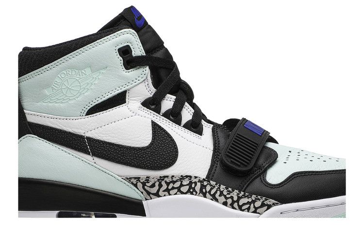 Jordan Legacy 312 Igloo