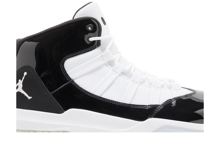 Jordan Max Aura Black White