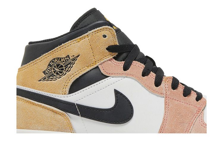 Jordan 1 Mid SE Flight Club