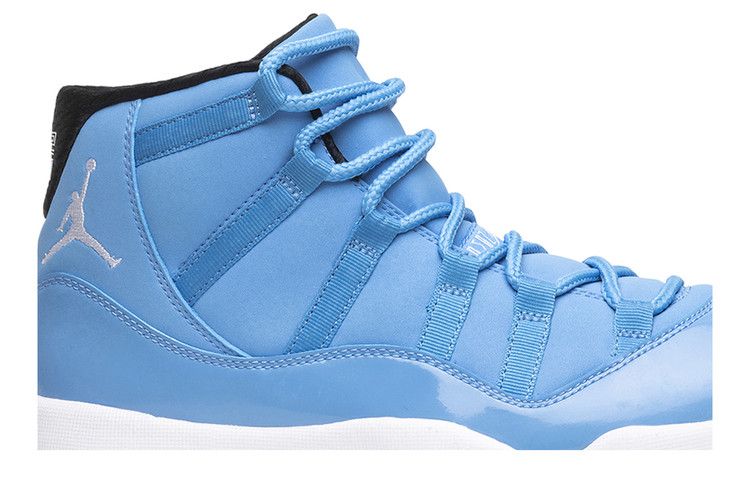 Jordan 11 Retro Pantone